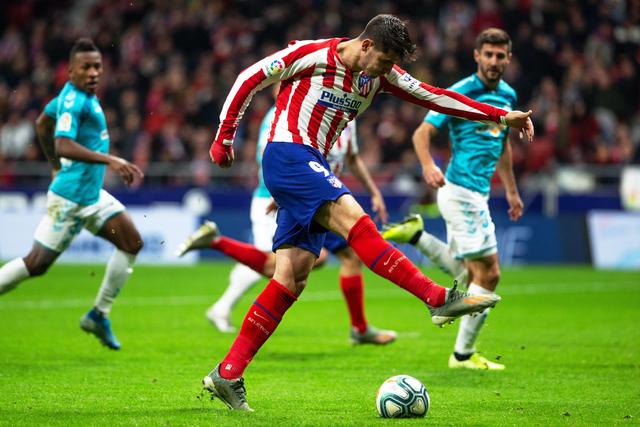 体育图片：预计萨内和科曼中一人明夏被清洗