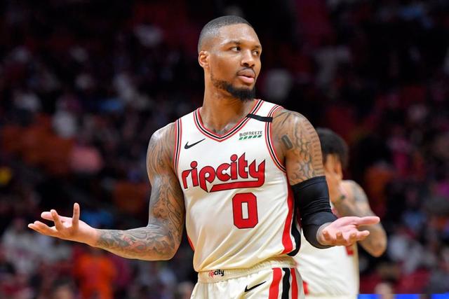 弗格31分辽宁胜四川 西尔扎提15分新疆胜同曦