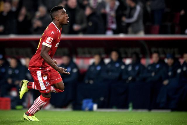 弗格49分辽宁5人上双逆转北控 张帆飚10记三分