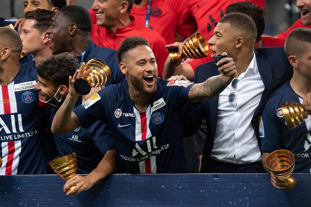 杨鸣回归首秀辽宁胜吉林 赵继伟10+10弗格27分